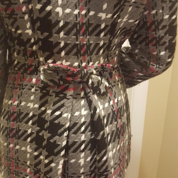 Cute coat - Picture 3 of 4